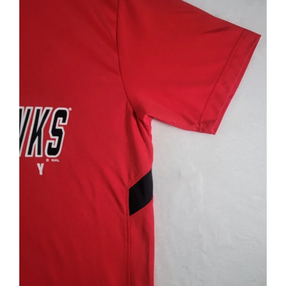 Chicago Blackhawks Large Shirt Officially Licensed NHL Short Sleeve Hockey Tee - Picture 4 of 9